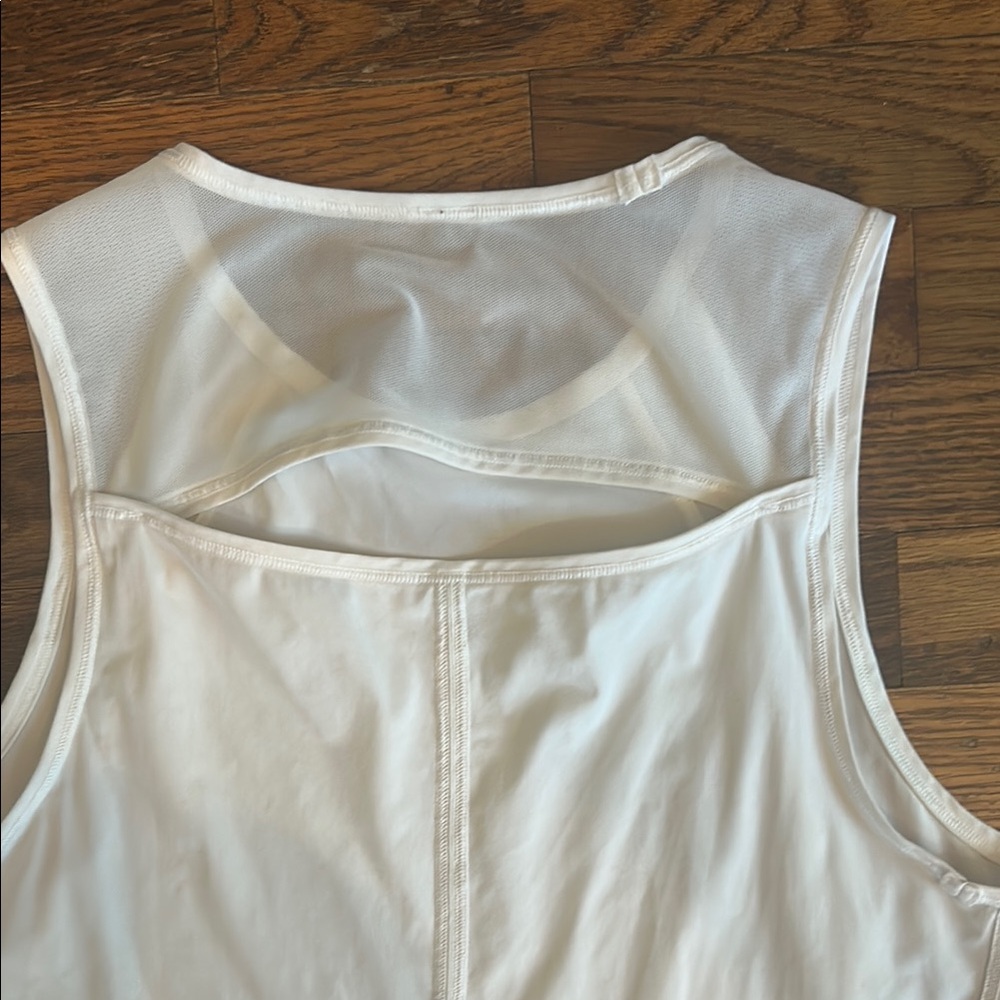 Lululemon Athletica White Muscle Tee Sleeveless Top - Picture 7 of 8